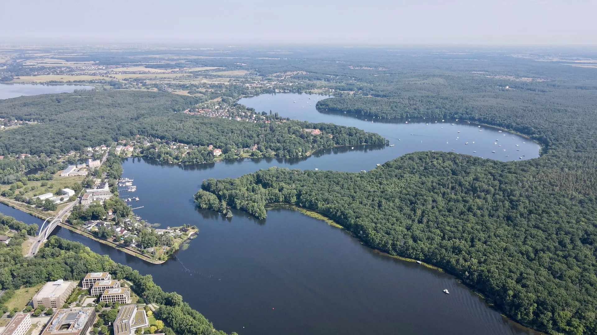 Luftaufnahme der Havel bei Potsdam